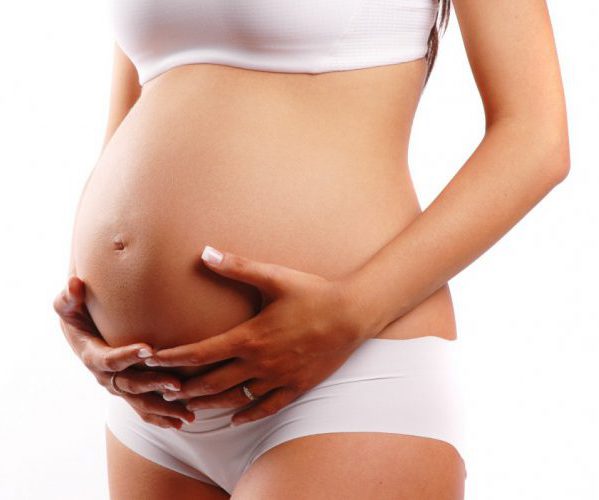 Почему в моче при беременности появляется плоский эпителий