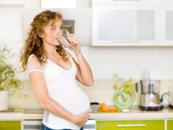 Почему у беременных учащается мочеиспускание